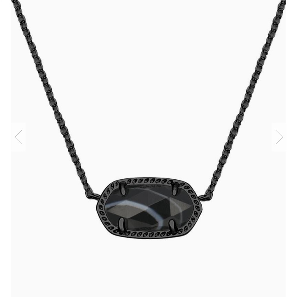 Elisa Pendant Necklace In Black Banded Agate